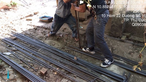 Thay thế anten dây co trạm Q09038M