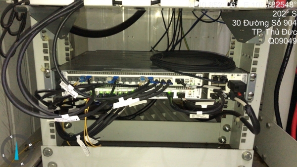 Thay thế anten dây co trạm Q09049M