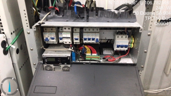 Thay thế anten dây co trạm Q09049M