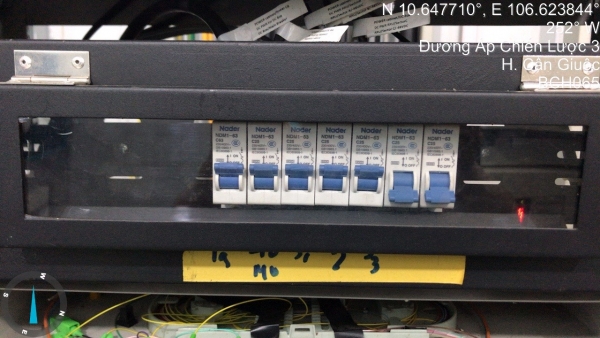 Thay thế anten dây co trạm BCH065M