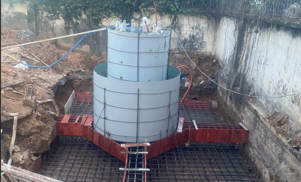 Thay thế anten dây co trạm Q09039M