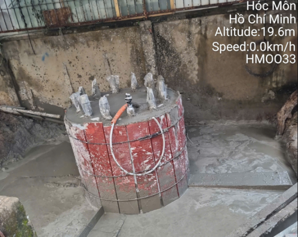 Thay thế anten dây co trạm HMO033M